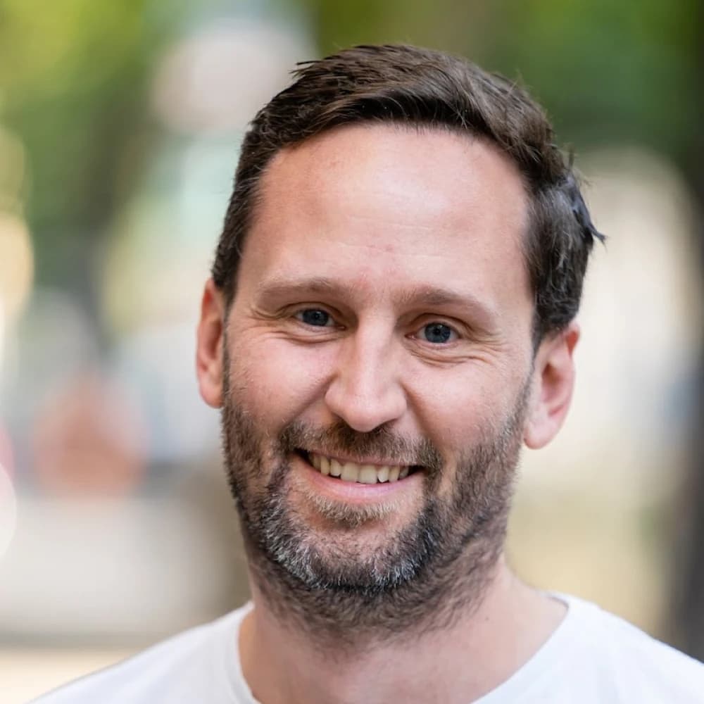 Marko Locher's avatar